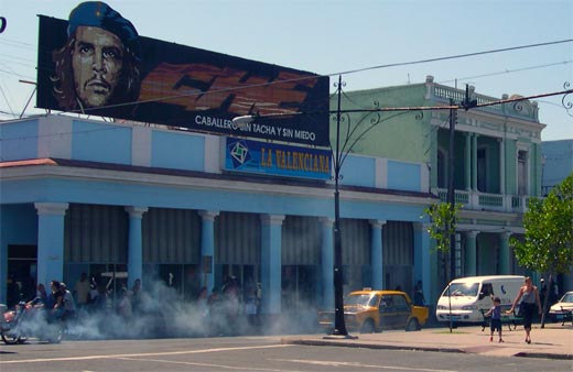 El Che, presente en todas las ciudades