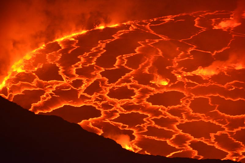 Detalles del cráter del volcán