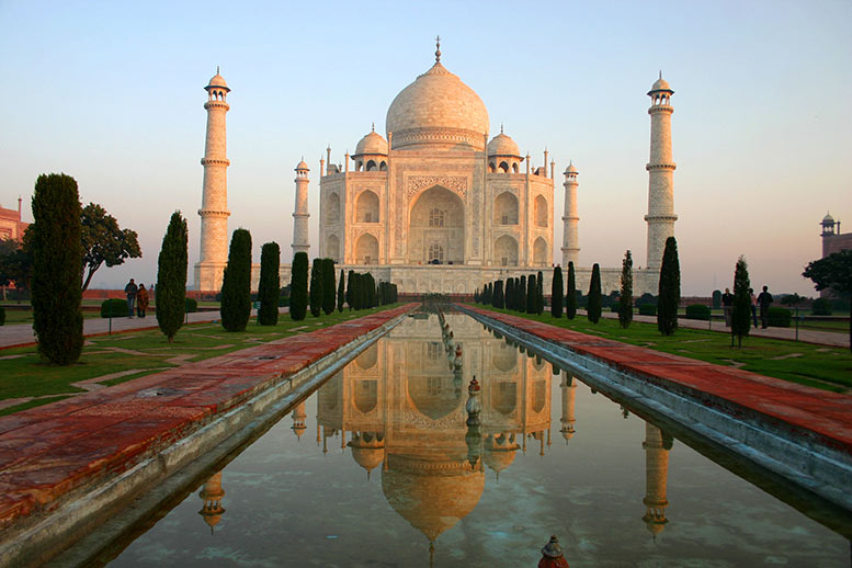Taj-Mahal