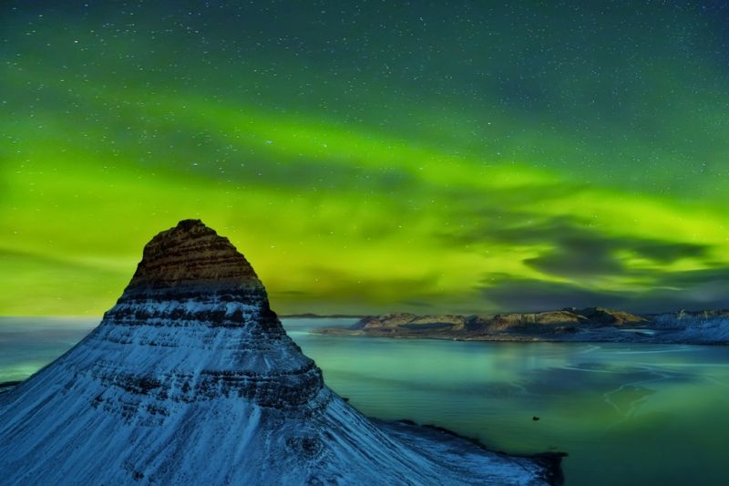 Foto de Ruta por Auroras Boreales montaña Kirkjufell