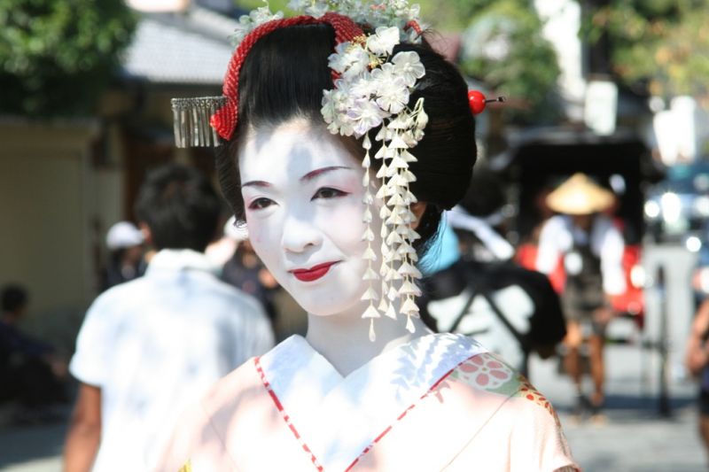 Foto de Ruta por Japón a tus pies mujer japonesa maquillada