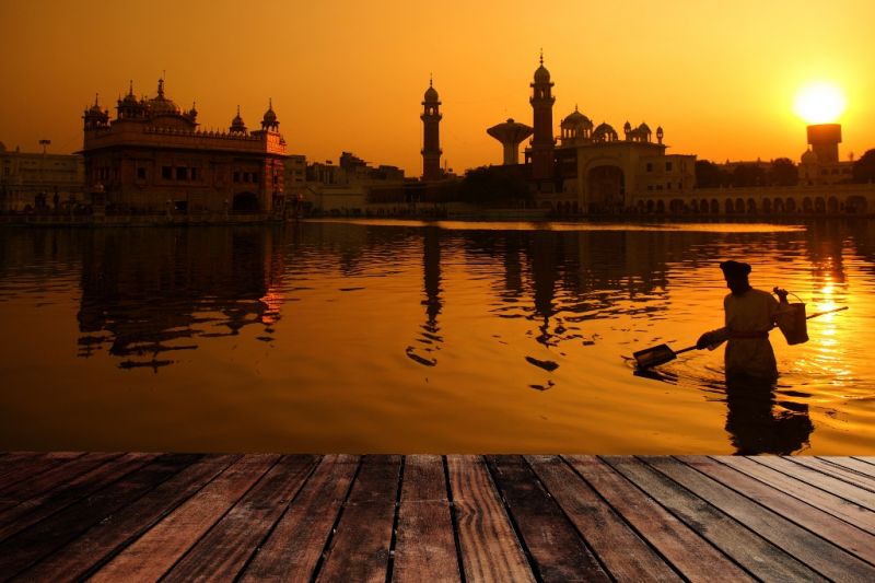 Foto de Ruta por La cuna del Yoga atardecer en la cuna del yoga