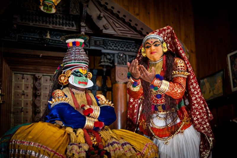 Foto de Ruta por La India menos conocida Kathakali bailarinas