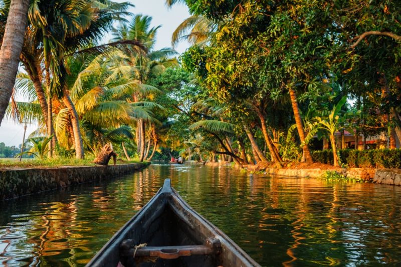 Foto de Ruta por La India menos conocida recorriendo kerala en barca