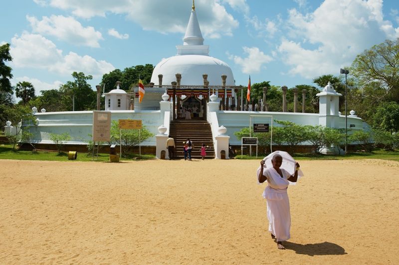 Foto de Ruta por Las joyas del Indico pagoda blanca