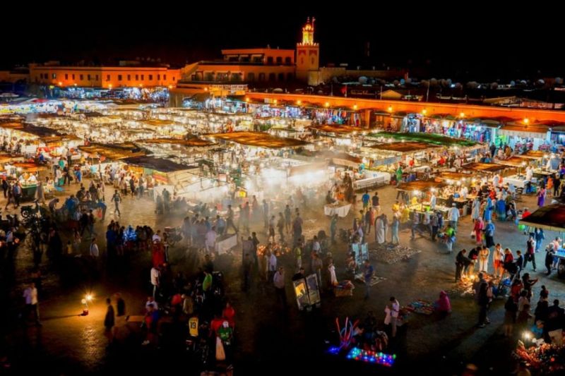 Foto de Ruta por Rumbo al desierto plaza jemaa el fna