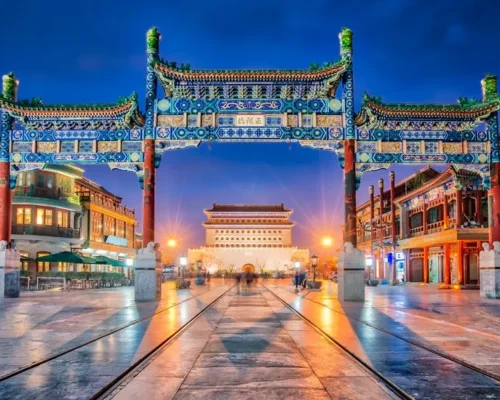 foto_de_ruta_por_escapada_a_china_puerta_de_zhengyang_en_la_plaza_tianamen_6_BAJA