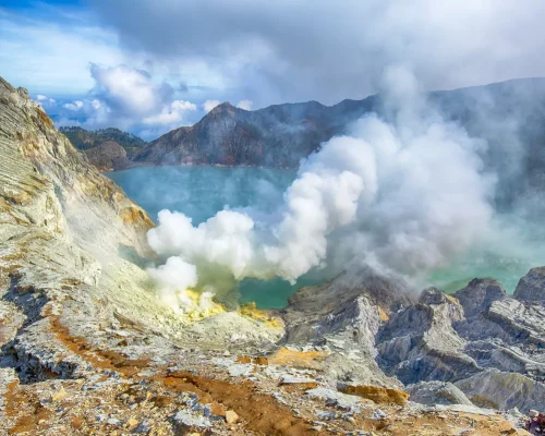 iStock-1074188710_baja