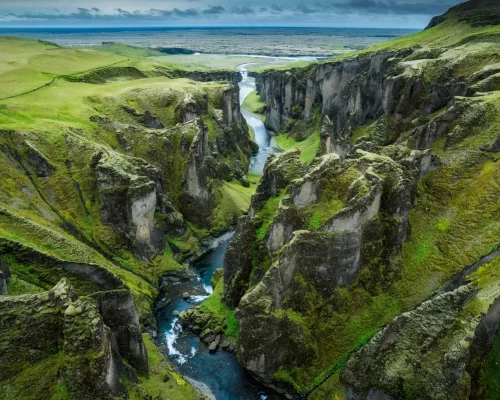 iStock-1454172004_baja