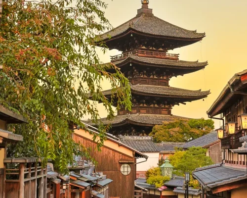 iStock-2149412274_baja