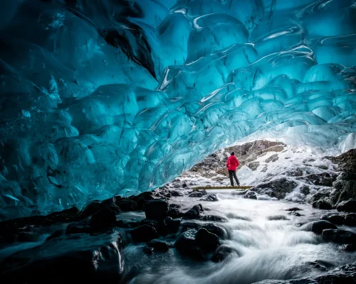 iStock-2185280973_baja