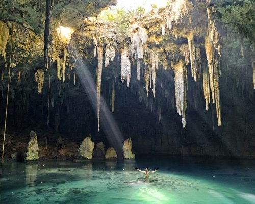 marco-murakami-cEw9ueeBBe0-unsplash