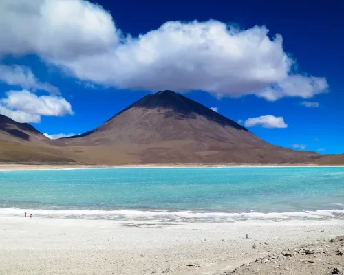 volcano-gc5760ca23_1920_baja